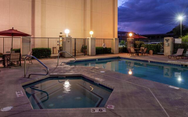 Hampton Inn Albuquerque-University/Midtown