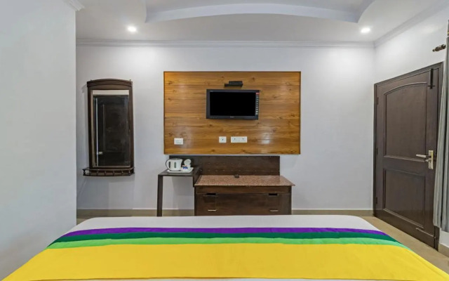 Hotel Peak View, 300 Mts From Mall Road