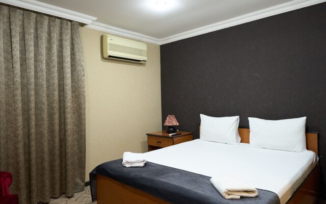 Hotel Rosemary Inn