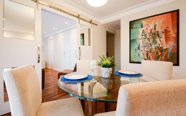 Flat Clarion Apartments by BnbHost