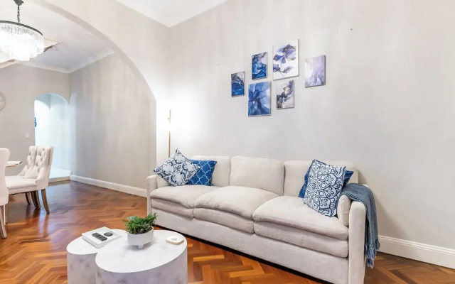 The Hamptons Paddington Home