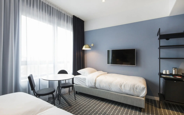 Corendon Urban Amsterdam Schiphol Airport Hotel