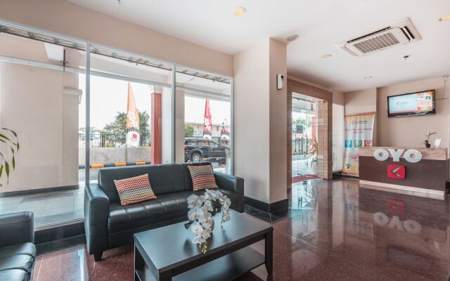 Oyo 268 Cinere Resort Apartement