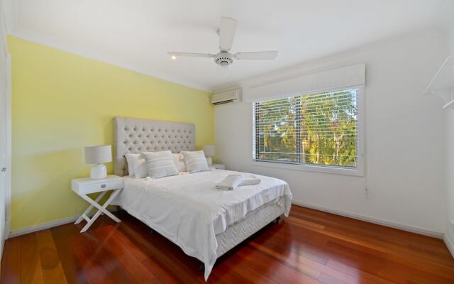 HomeHotel 4 Bedroom & Homeoffice with Nice Pool