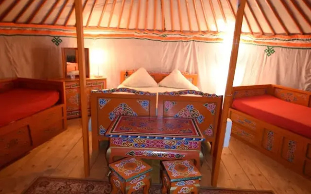 Nomade Lodge - Yourtes
