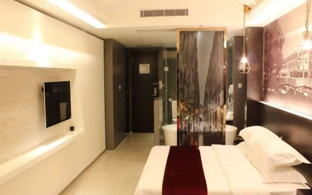Grand Nest Hotel