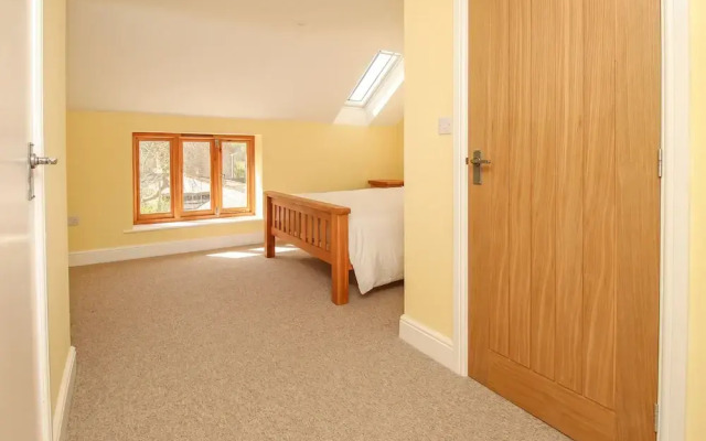 The Stables, Burton Bradstock