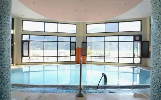 Hot Spring By OYO Rooms