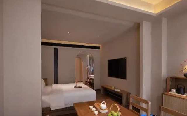 Pinman Xi Hotel (Shaoyang High-Speed Railway Station & Weiyuan Square Branch)