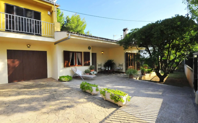 Well maintained house with garden 100m from the beach, patio, BBQ and wifi - Cottages_and_Houses in Alcudia - Photo 4