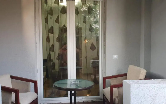 Apartment Mega Mall Monza National Arena