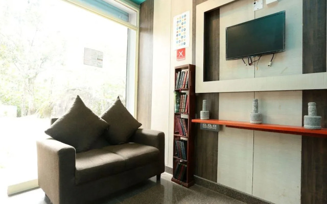 OYO 10387 Edakkal Holiday Home