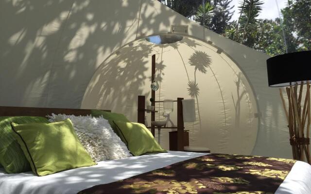 Bubble Lodge Bois Chéri