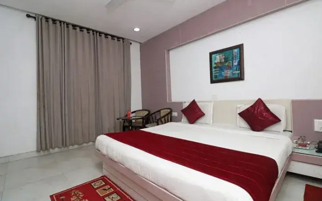 Semiramis Hotel
