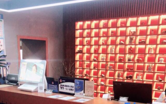 James Joyce Coffetel Hotel (Beijing Heping Xiqiao Subway Station)