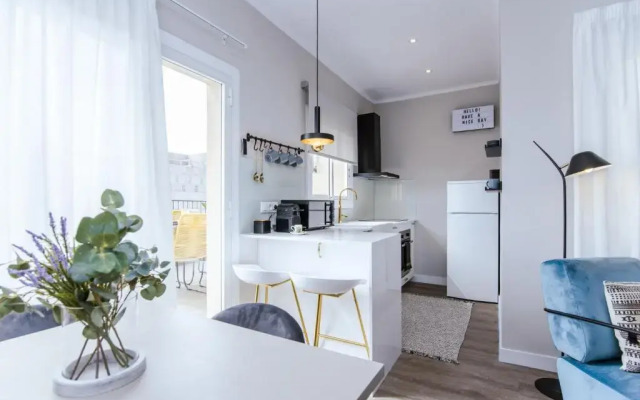 Central Penthouse with Terrace Placa Catalunya III