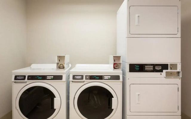 Holiday Inn Express Hotel & Suites Tampa-Fairgrounds-Casino by IHG