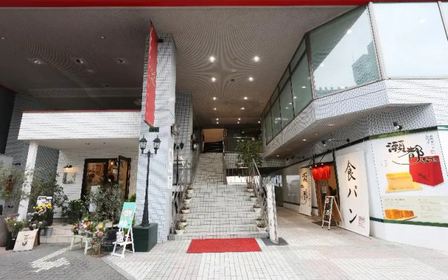 Hotel Van Cornell — 3-star hotel in Higashihiroshima