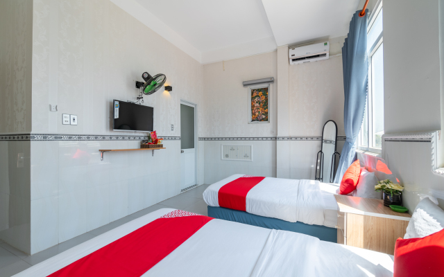 OYO 238 Luxury Motel