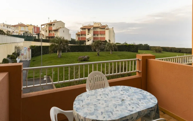 Relaxing Gateway Apartment in Agde