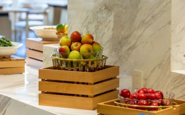 Jianguo HIDDEN Hotel (Weihai High-Speed Rail North Station Zhangcun Government)