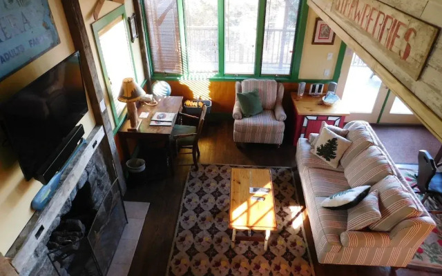 The Common Man Inn & Spa