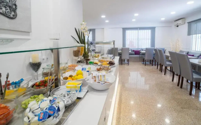 Hostal Residencia Diamante