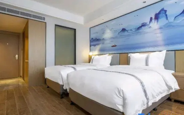 Zhengzhou Xinyang Lingrui Building Hotel (Provincial People's Hospital Metro Station)