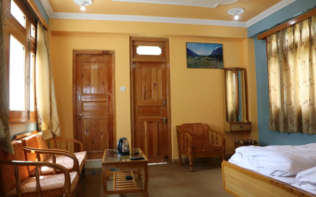 Hotel Mount Kailash
