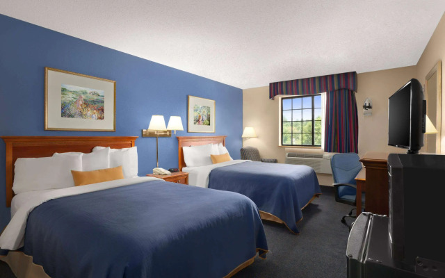 Days Inn by Wyndham Keene NH