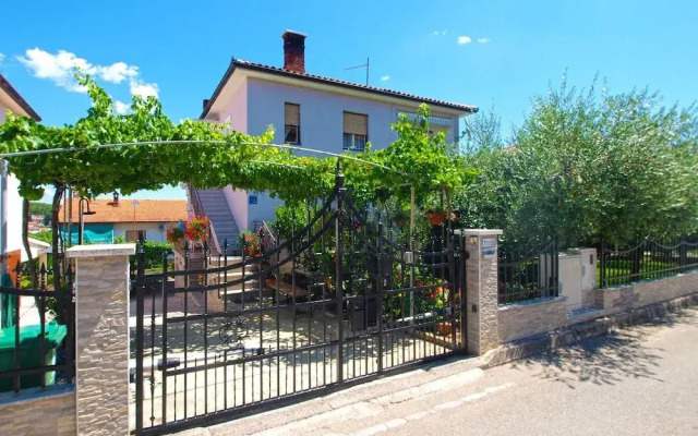Apartment 1540