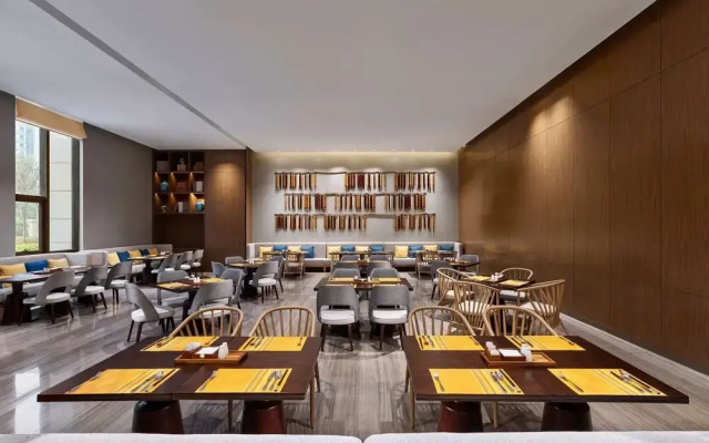 DoubleTree by Hilton Quzhou