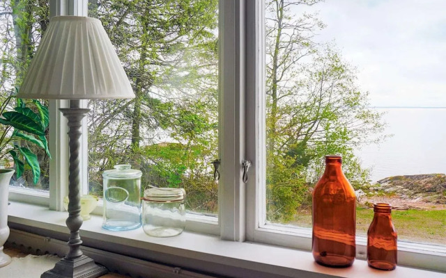 2 Person Holiday Home in Frandefors