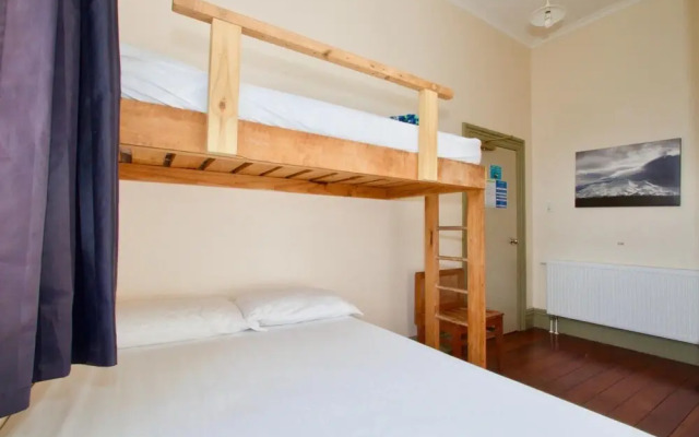 Station Lodge - Hostel