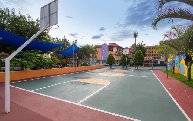 Decameron Los Cocos Guayabitos, Ramada All-Inclusive Resort