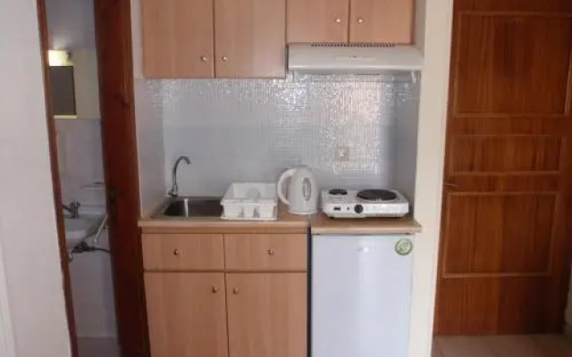 Vazakas Rooms