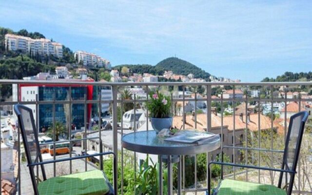 Villa Aura - Adult Only