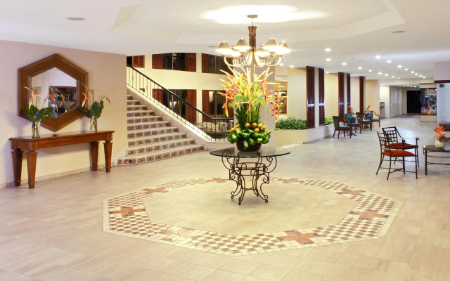 Hotel Estelar Altamira