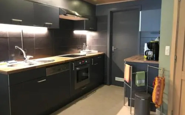 Cosy Apartment Near The Sea
