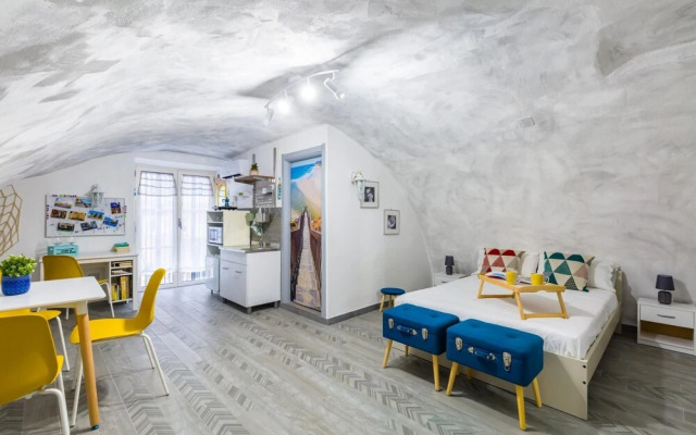 Riviera di Chiaia Studio Apartment