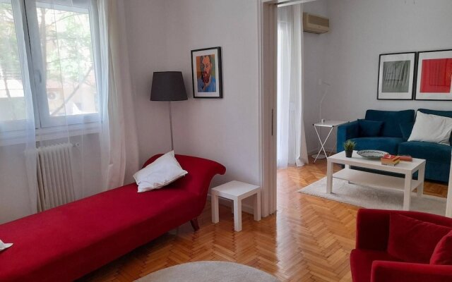 Beautiful Apartment In Central Athens, Pangrati No2443