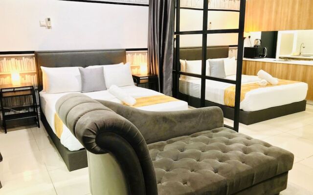 Palazio Mount Austin by Homefort Suites