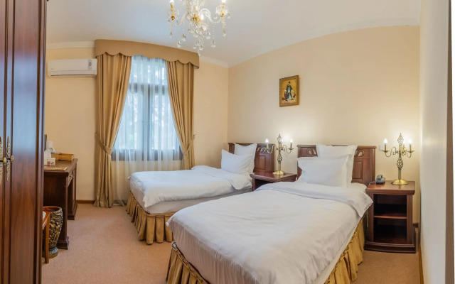 L'Argamak Hotel