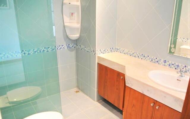 2 bed Condo Baan Suan Lalana