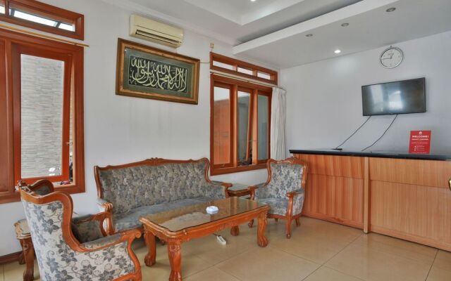 ZEN Rooms Basic Kelapa Dua Kebon Jeruk