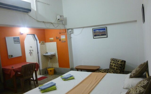 Khushi Paying Guest House