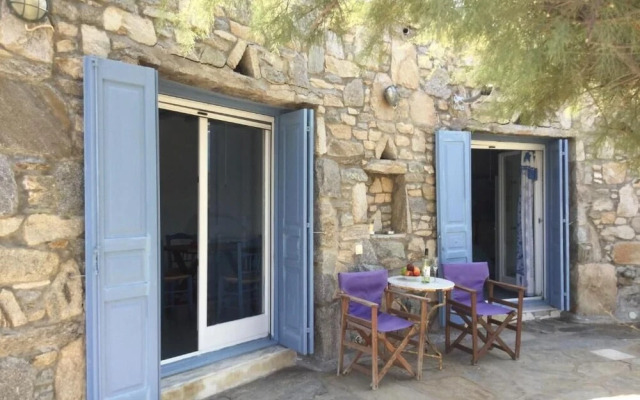 Laka Studios & Suites