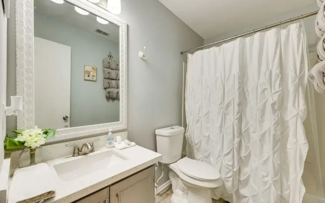 Pet-friendly San Juan Vacation Rental w/ Grill!