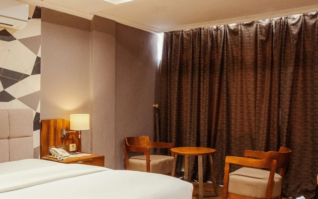 Tanga Beach Resort & Spa