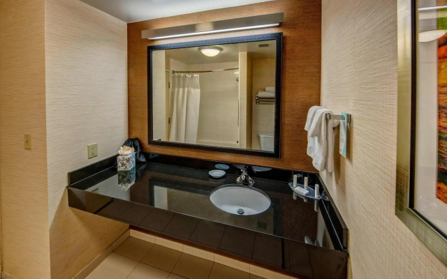 Fairfield Inn and Suites by Marriott Austin Northwest/Domain